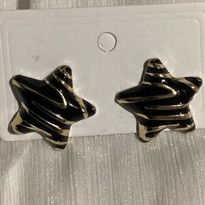 🖤Beautiful Black and Gold Striped Star Post Back Earrings